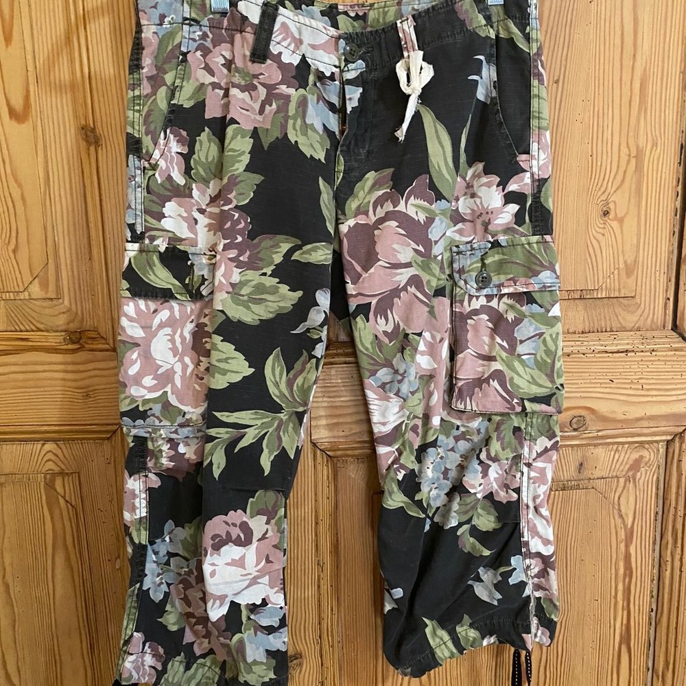 Lucky Brand floral crop pant.